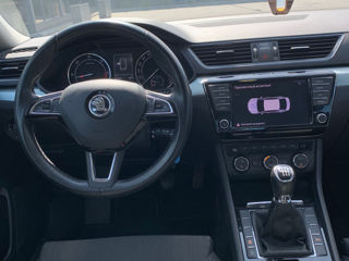 Skoda Superb foto 5