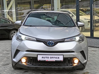 Toyota C-HR foto 3