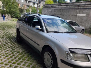 Volkswagen Passat foto 6