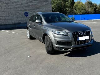 Audi Q7 foto 2