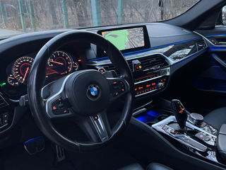 BMW 5 Series foto 8