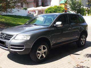 Volkswagen Touareg foto 3