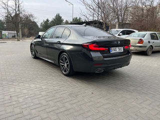 BMW 5 Series foto 7