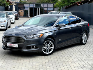 Ford Fusion foto 1