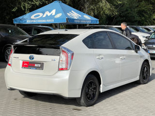 Toyota Prius foto 4