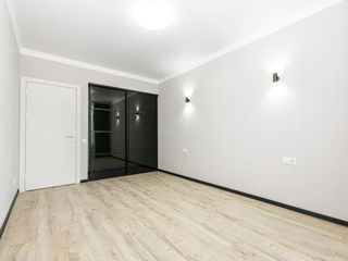Apartament cu 2 camere, 65 m², Buiucani, Chișinău foto 7