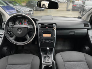 Mercedes B-Class foto 10