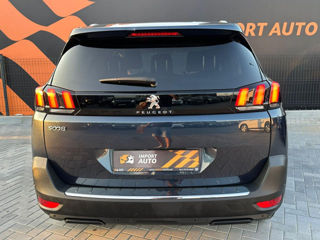 Peugeot 5008 foto 4