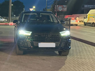 Audi Q7 foto 9