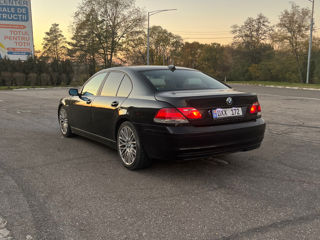 BMW 7 Series foto 8