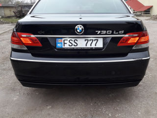 BMW 7 Series foto 2