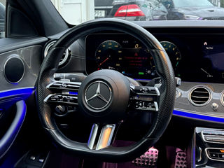 Mercedes E-Class foto 14