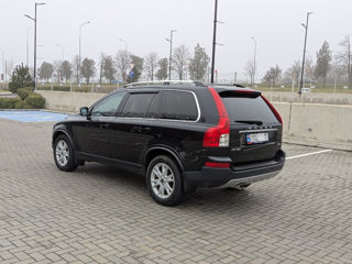 Volvo XC90 foto 8