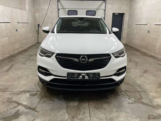 Opel Grandland X foto 2