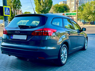 Ford Focus foto 5