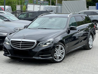 Mercedes E-Class foto 1