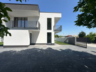 Casă spre vânzare cu 3 camere, 120 m2 în Criuleni, Măgdăcești foto 0