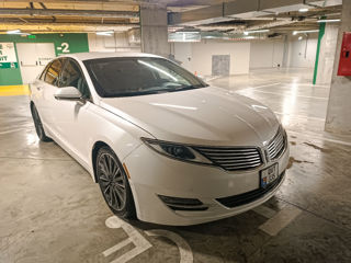 Lincoln MKZ foto 2