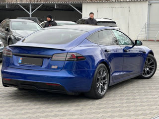 Tesla Model S foto 3