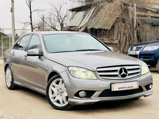 Mercedes C Class foto 2