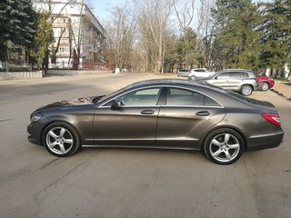 Mercedes CLS Class foto 1