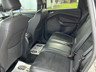 Ford Kuga фото 8