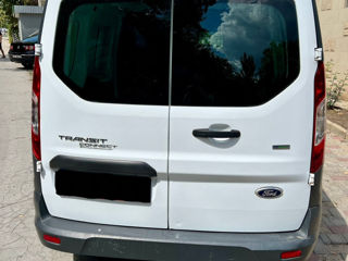 Ford Transit Conect foto 4