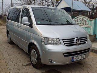 Volkswagen Multivan foto 3