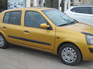 Renault Clio Symbol foto 5