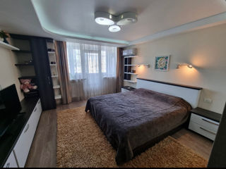 Apartament cu 2 camere, 89 m², Botanica, Chișinău foto 5