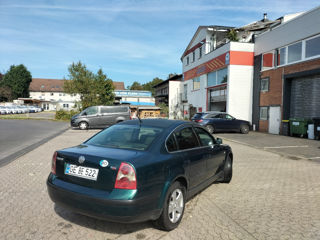 Volkswagen Passat foto 4