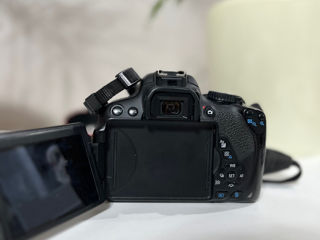 Canon 650D professional! foto 2