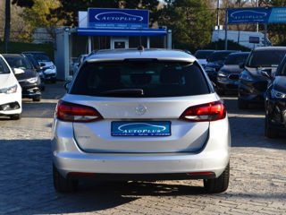 Opel Astra foto 14