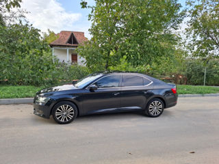 Skoda Superb foto 8