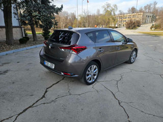 Toyota Auris foto 6