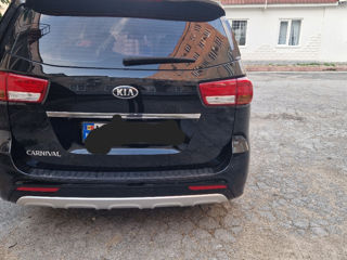 KIA Carnival foto 7