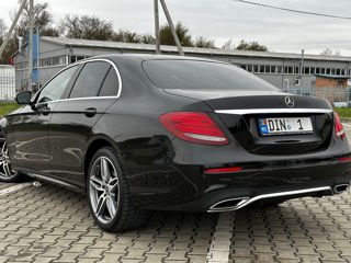 Mercedes E-Class foto 4