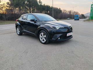 Toyota C-HR foto 19