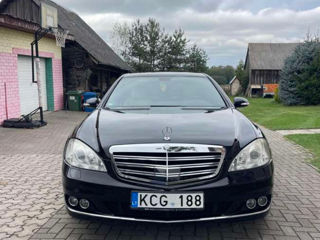 Mercedes S-Class