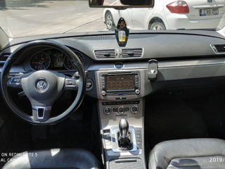 Volkswagen Passat foto 9