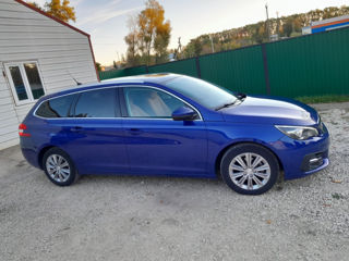 Peugeot 308 foto 3