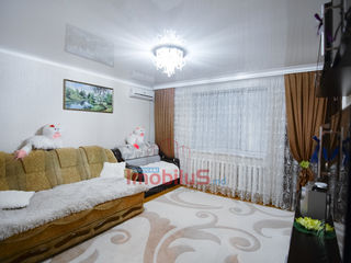 Urgent!!Se vinde apartament cu 2 camere! Seria 143! Euro reparație! 60 m2! Buiucani, str. Alba Iulia foto 1