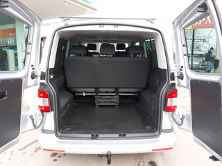 Volkswagen Caravelle foto 7