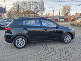 KIA Rio X-Line foto 4