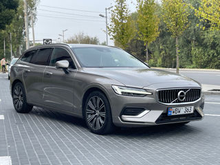 Volvo V60 foto 2