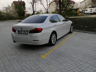 BMW 5 Series foto 7