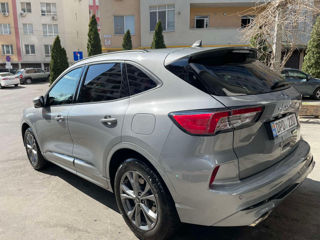 Ford Kuga foto 4