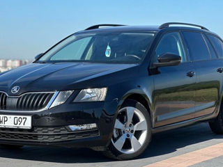 Skoda Octavia foto 3