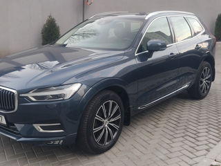 Volvo XC60 foto 2