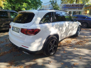 Mercedes GLC foto 6